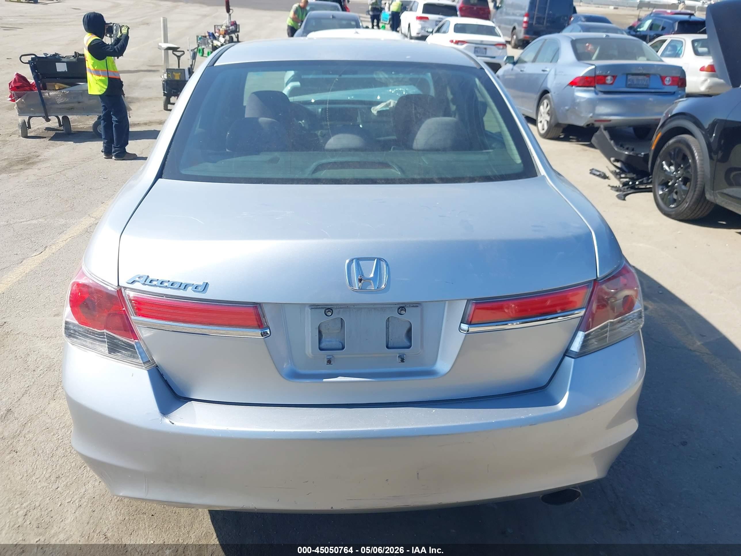 2012 Honda Accord 2.4 Lx Silver vin: 1HGCP2F31CA160670