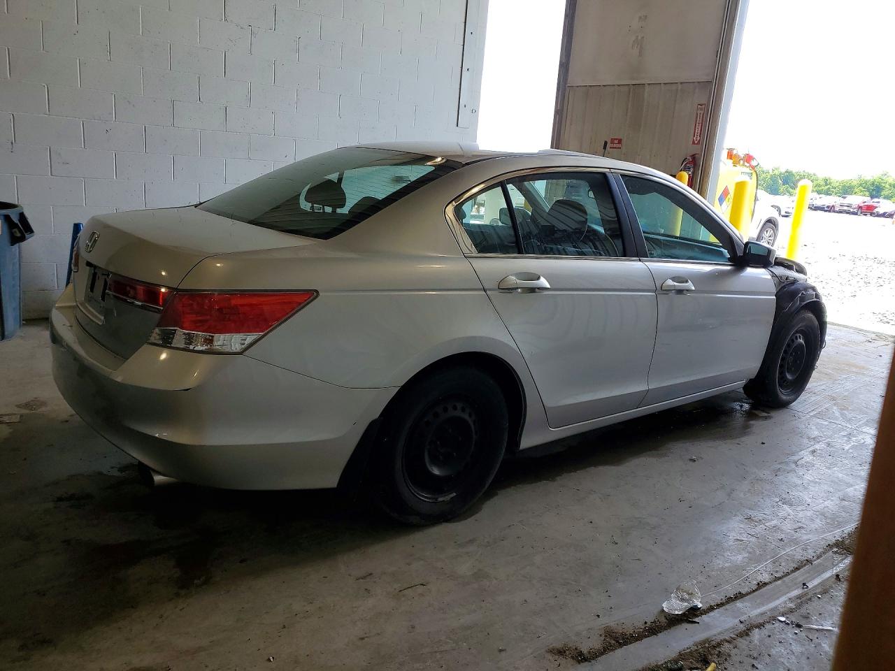 2012 Honda Accord Lx Silver vin: 1HGCP2F31CA170633