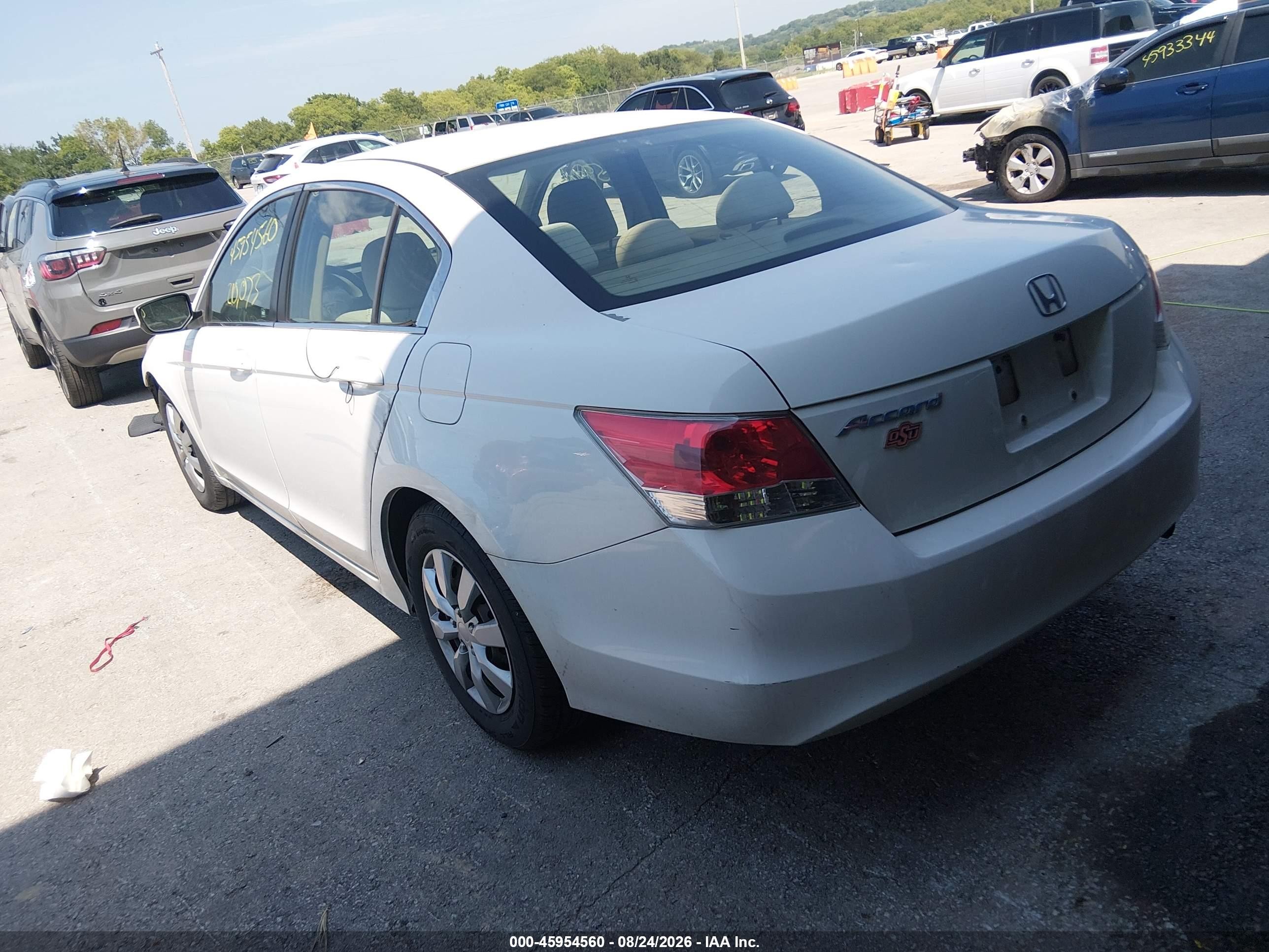 2010 Honda Accord 2.4 Lx White vin: 1HGCP2F32AA049767