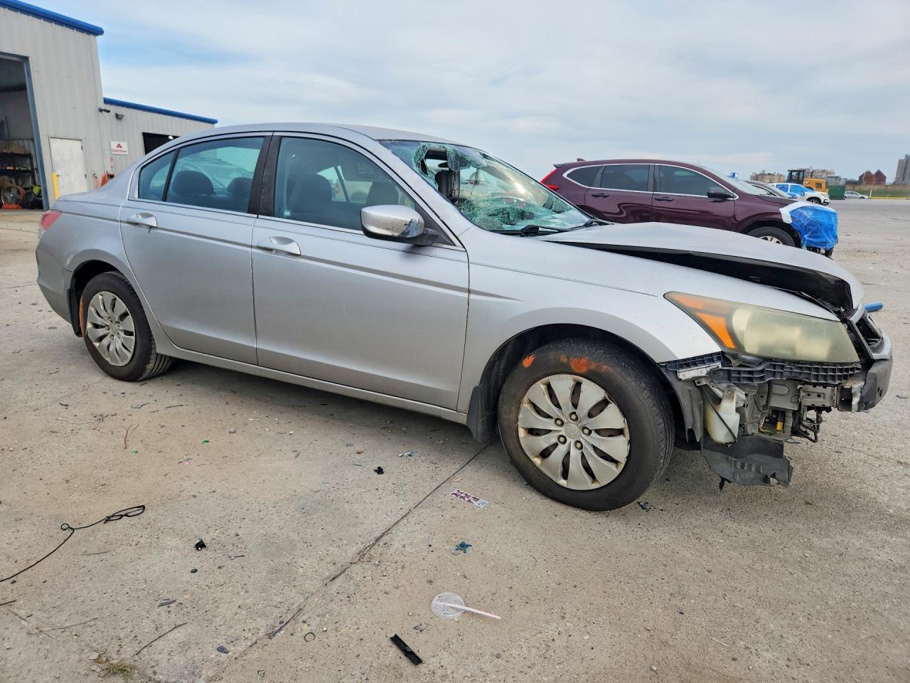 2010 Honda Accord Lx Silver vin: 1HGCP2F32AA055360