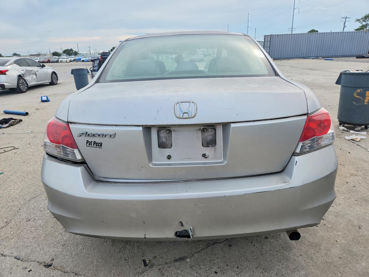 2010 Honda Accord Lx Silver vin: 1HGCP2F32AA055360