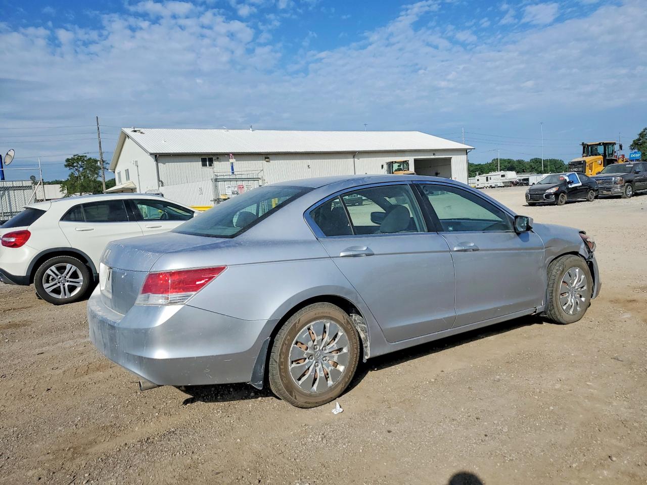 2010 Honda Accord Lx Серебряный vin: 1HGCP2F32AA089153