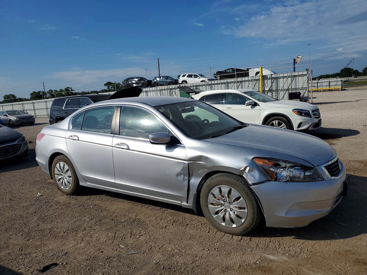 2010 Honda Accord Lx Серебряный vin: 1HGCP2F32AA089153