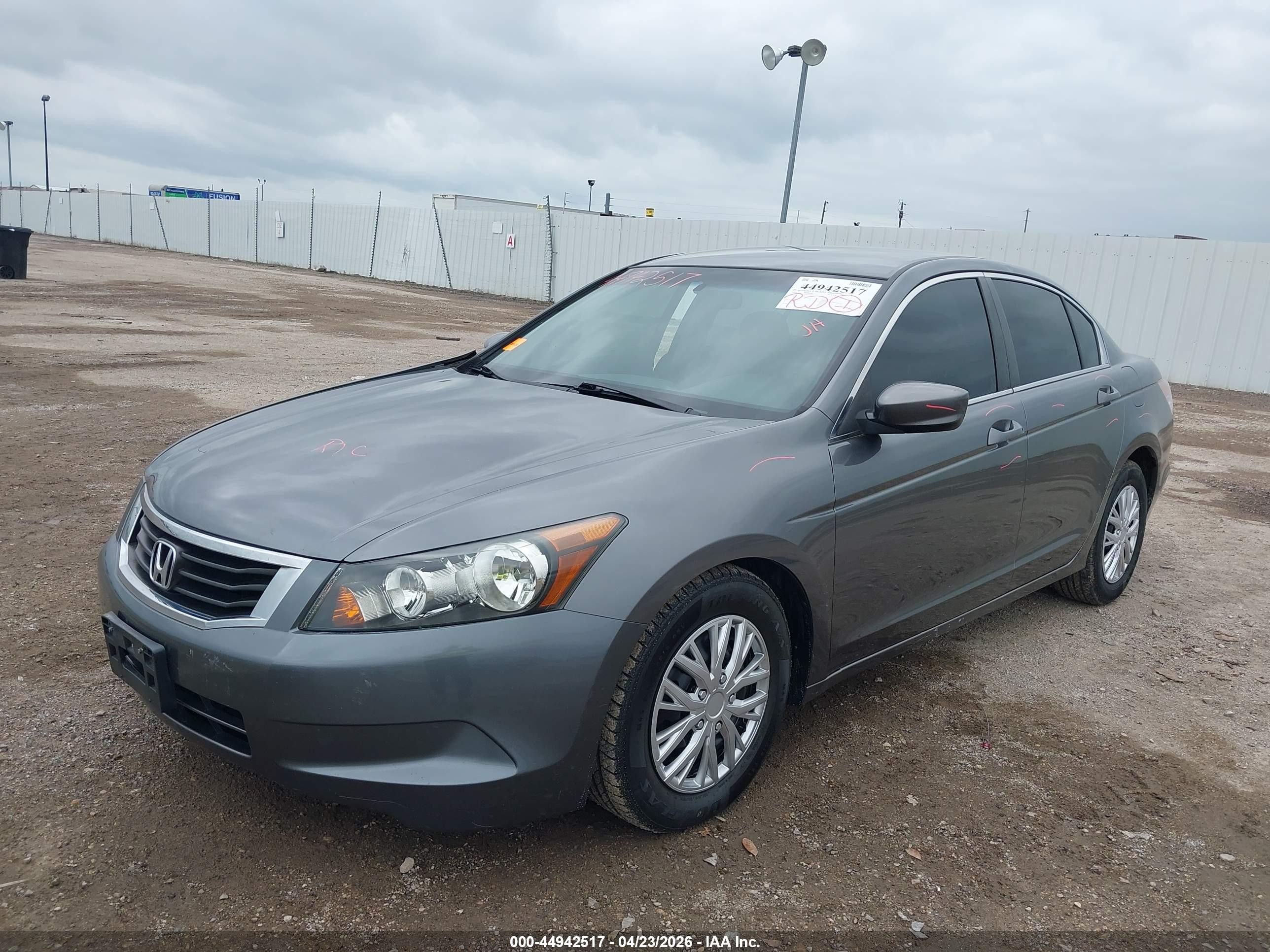 2010 Honda Accord 2.4 Lx Серый vin: 1HGCP2F32AA111927
