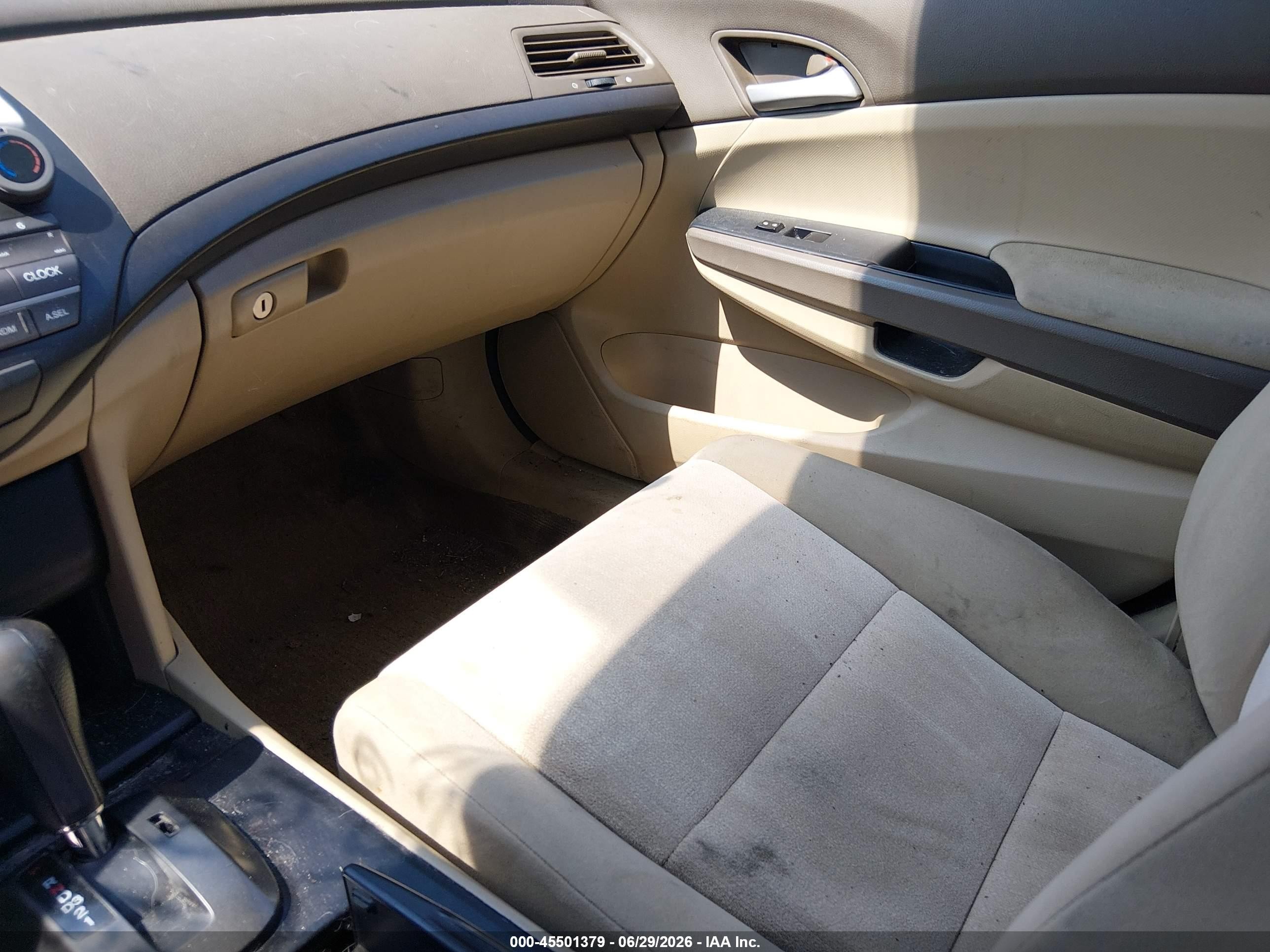 2010 Honda Accord 2.4 Lx Black vin: 1HGCP2F32AA142384