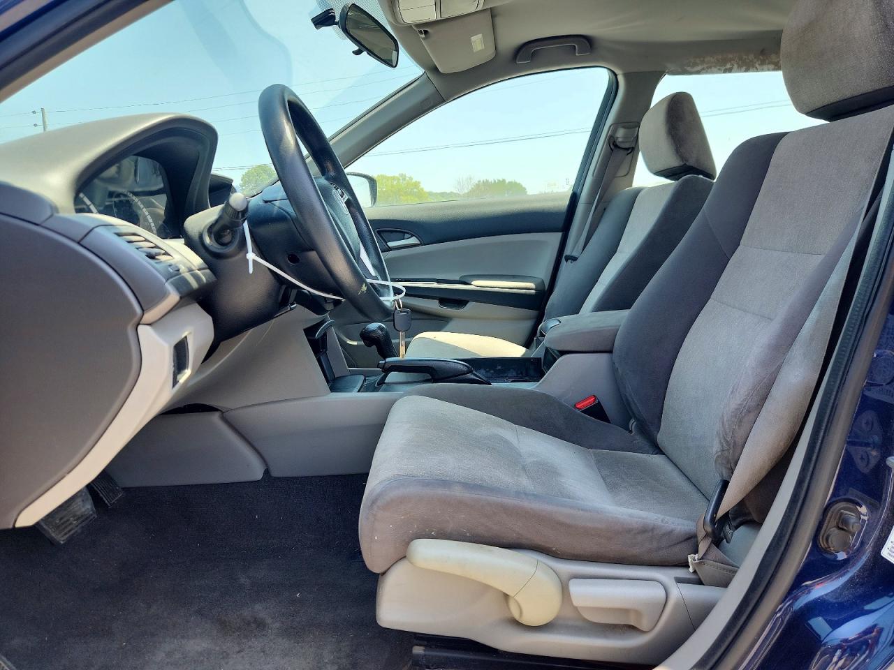 2010 Honda Accord Lx Blue vin: 1HGCP2F32AA161937