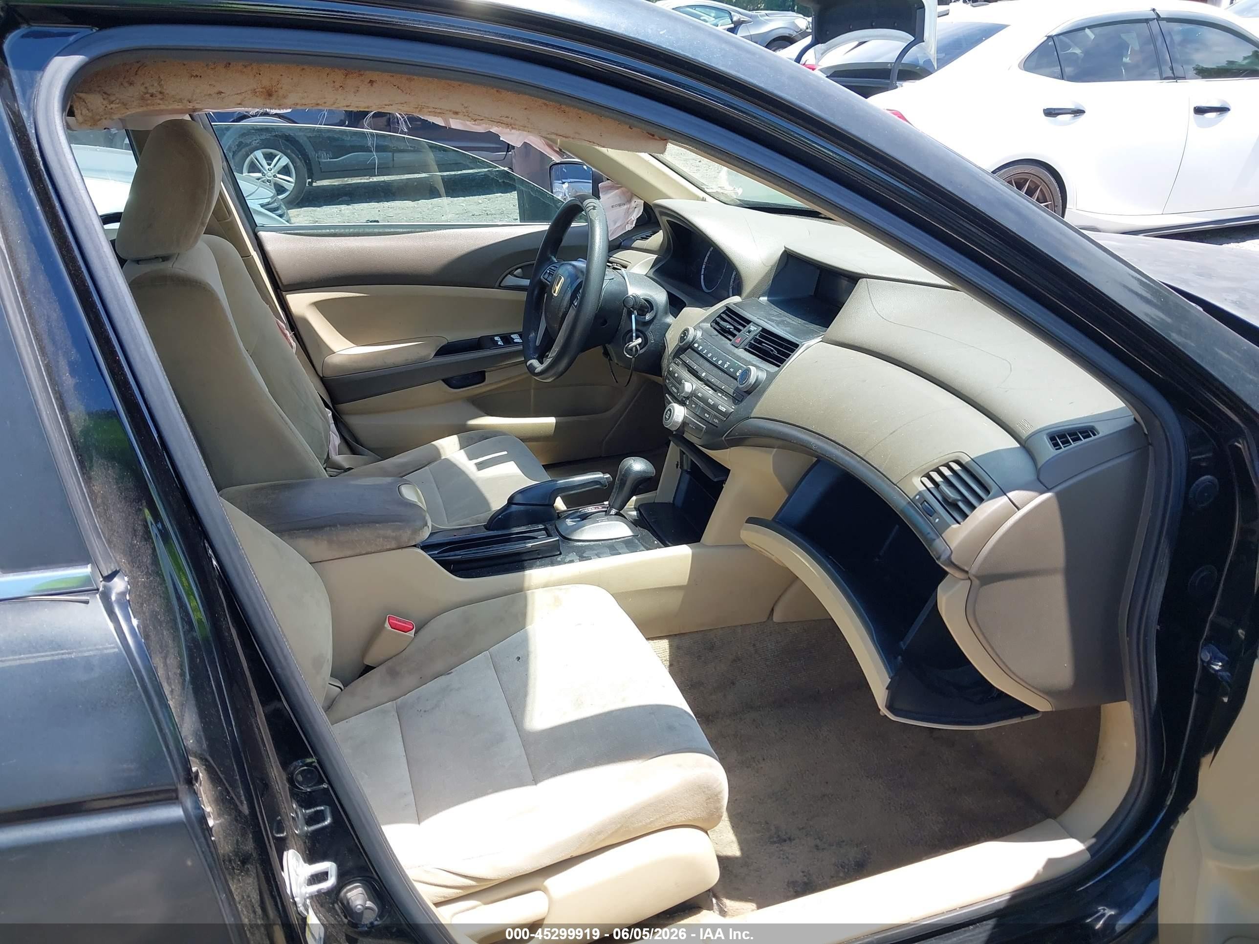 2010 Honda Accord 2.4 Lx Черный vin: 1HGCP2F32AA182027