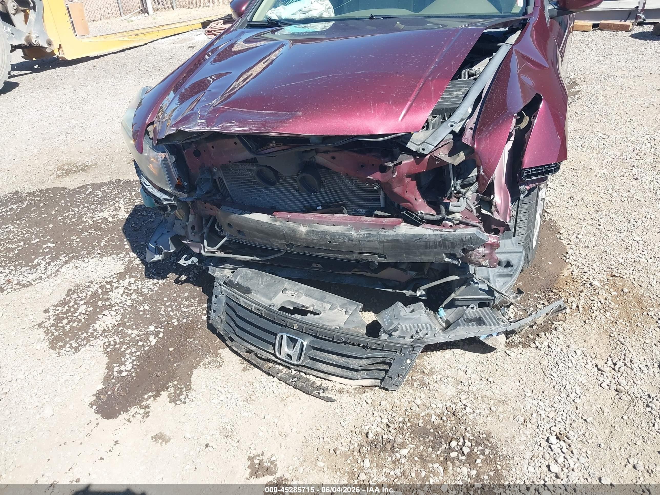 2010 Honda Accord 2.4 Lx Бежевый vin: 1HGCP2F32AA198308