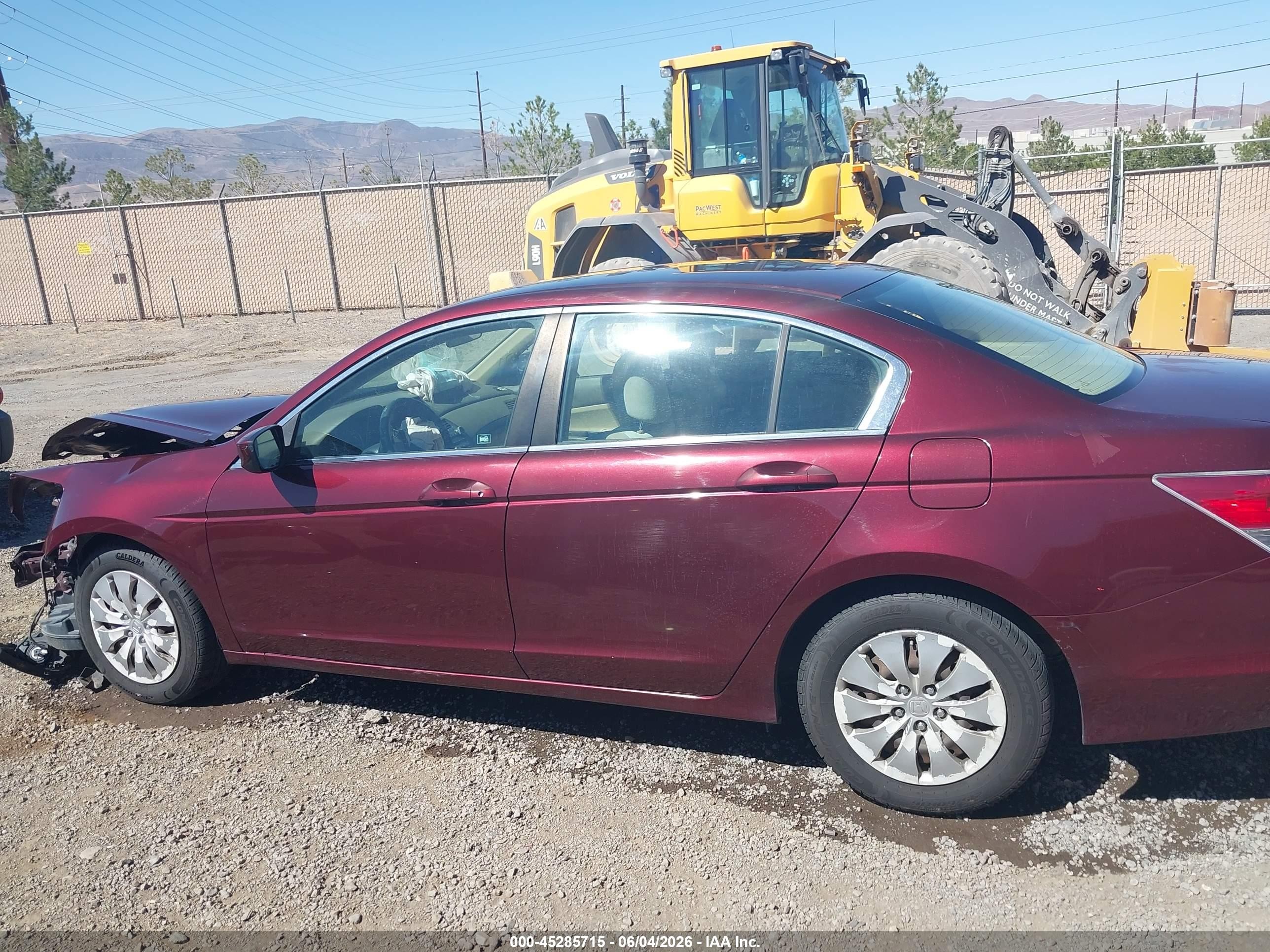 2010 Honda Accord 2.4 Lx Бежевый vin: 1HGCP2F32AA198308