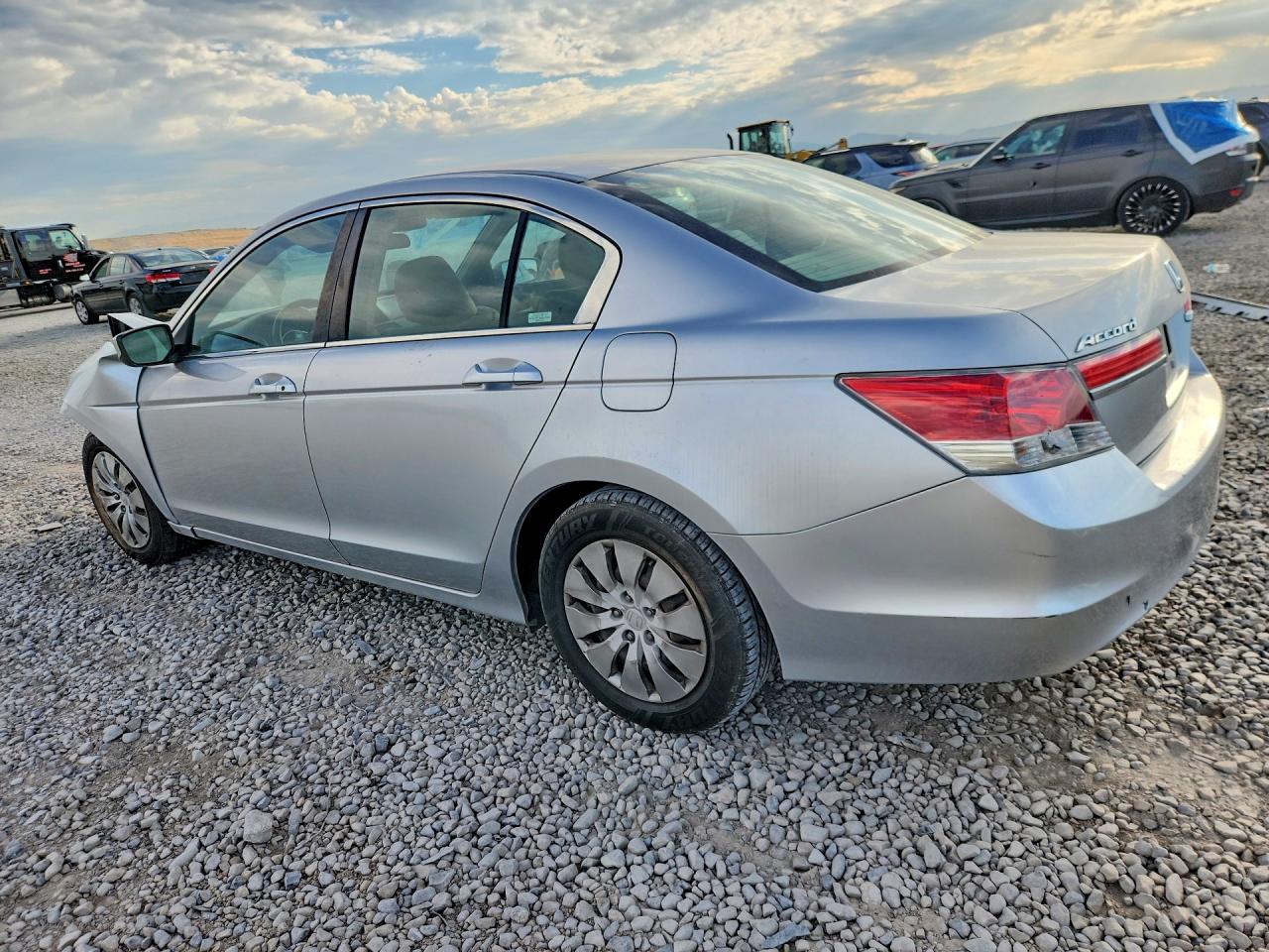2011 Honda Accord Lx Silver vin: 1HGCP2F32BA014180