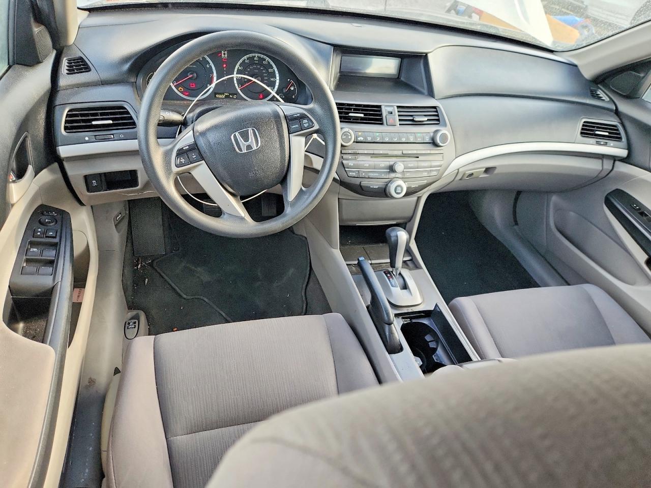 2011 Honda Accord Lx Silver vin: 1HGCP2F32BA014180