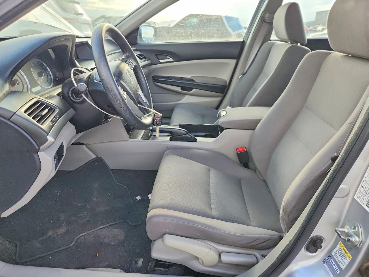2011 Honda Accord Lx Silver vin: 1HGCP2F32BA014180