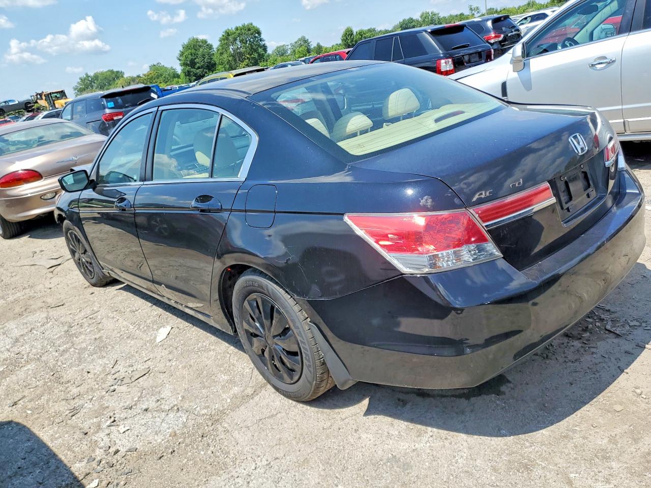 2011 Honda Accord Lx Black vin: 1HGCP2F32BA019136