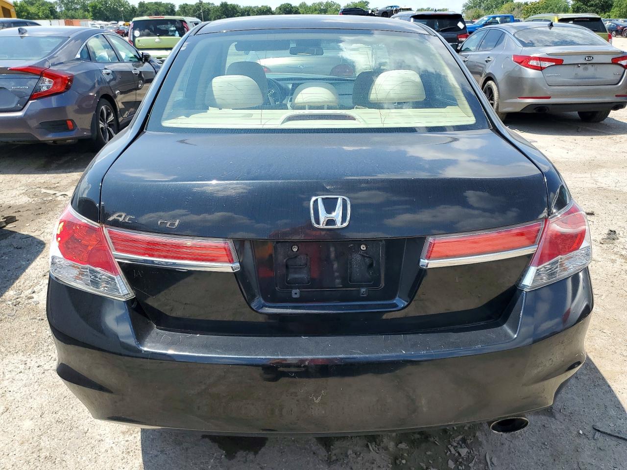 2011 Honda Accord Lx Black vin: 1HGCP2F32BA019136