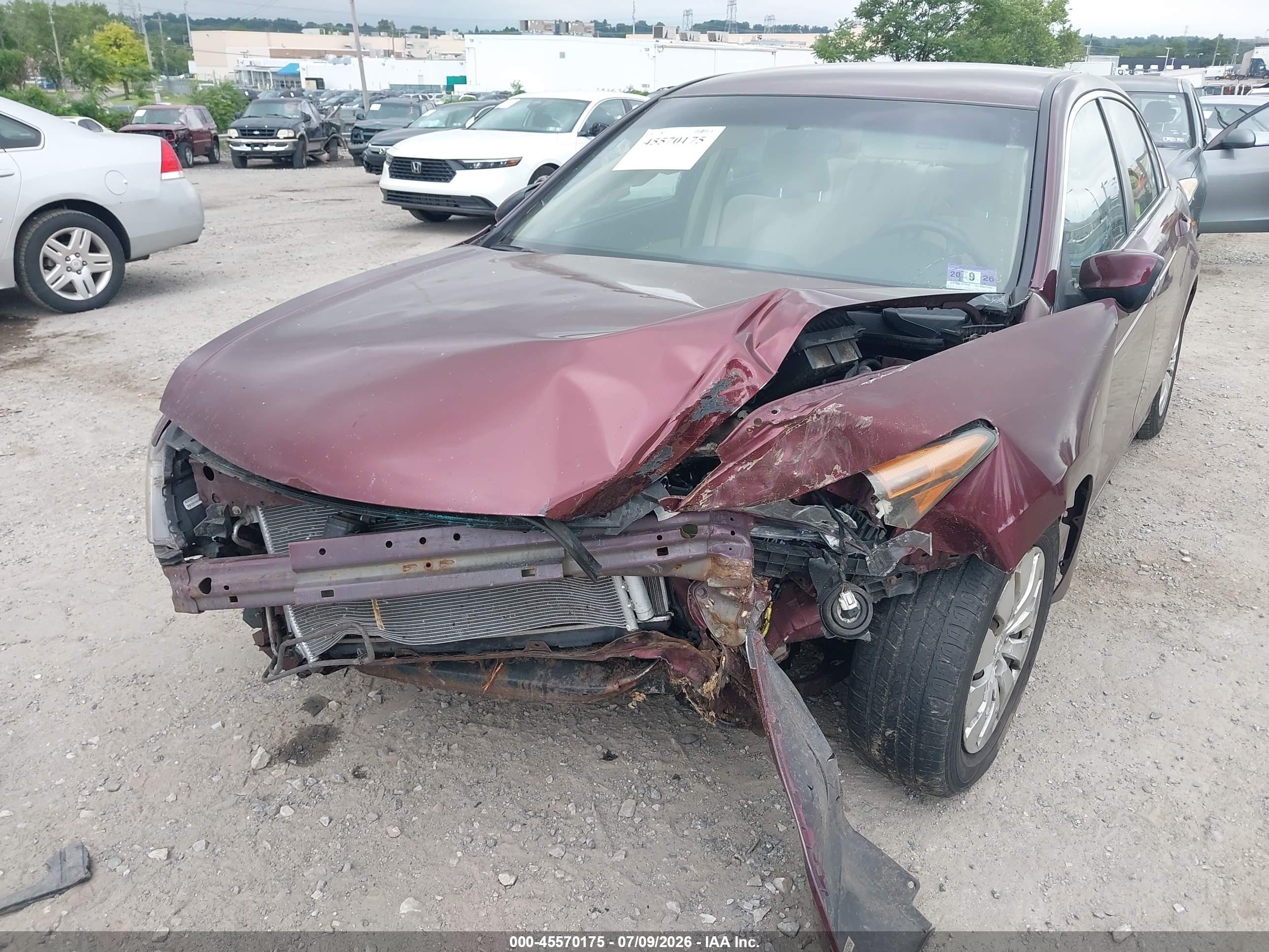 2011 Honda Accord 2.4 Lx Burgundy vin: 1HGCP2F32BA050189