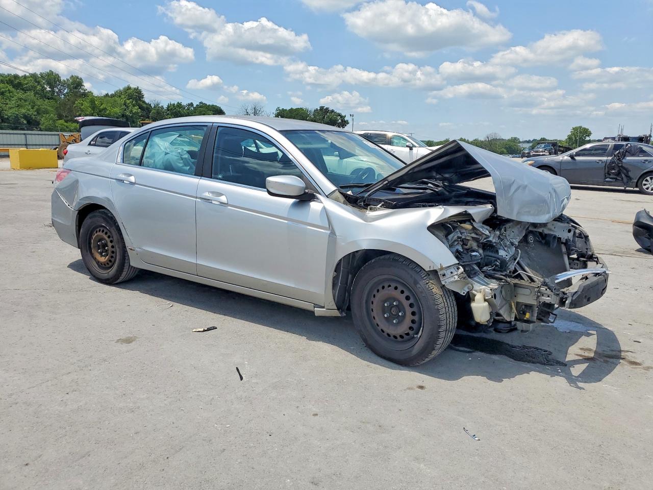 2011 Honda Accord Lx Silver vin: 1HGCP2F32BA066814