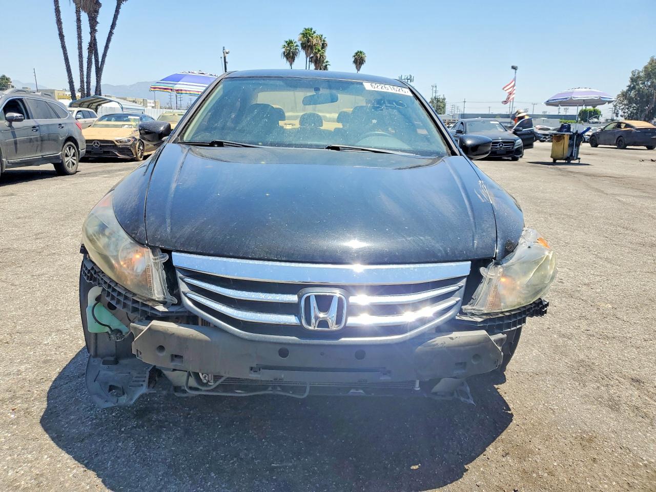 2011 Honda Accord Lx Черный vin: 1HGCP2F32BA106227