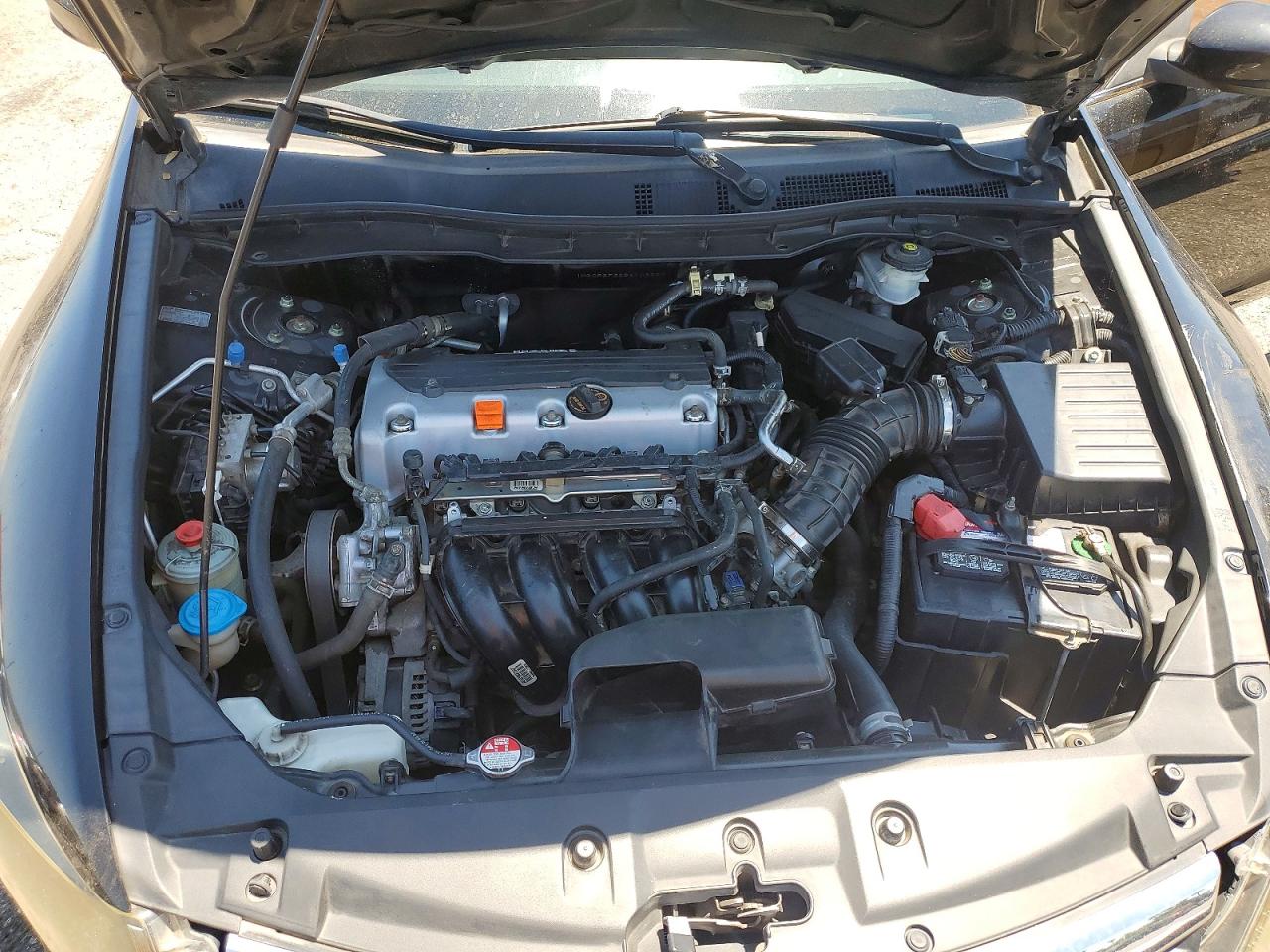 2011 Honda Accord Lx Черный vin: 1HGCP2F32BA106227
