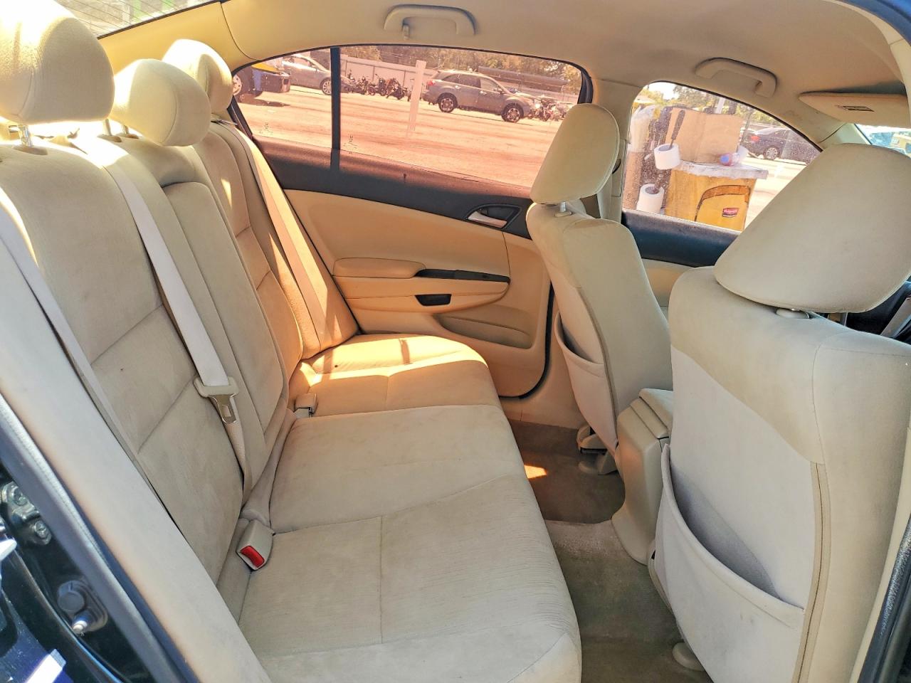 2011 Honda Accord Lx Черный vin: 1HGCP2F32BA106227