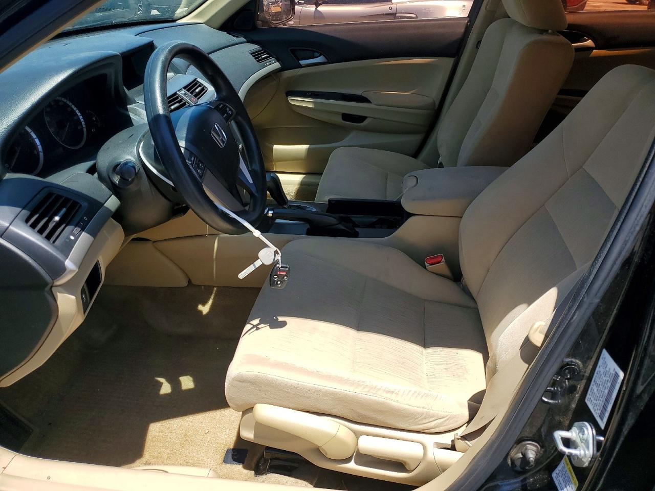 2011 Honda Accord Lx Черный vin: 1HGCP2F32BA106227