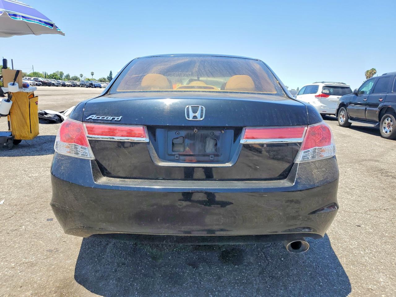 2011 Honda Accord Lx Черный vin: 1HGCP2F32BA106227