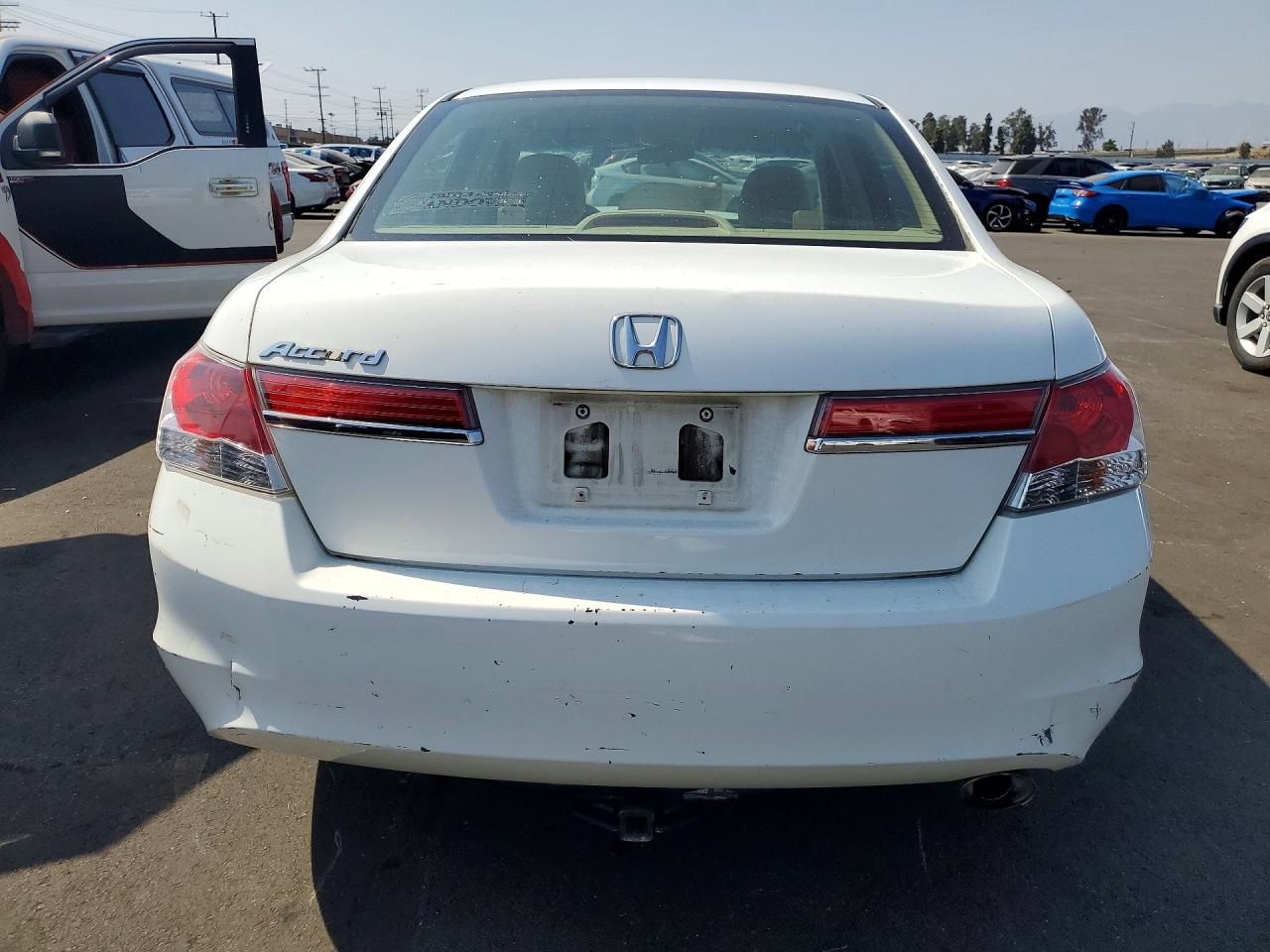 2011 Honda Accord Lx White vin: 1HGCP2F32BA112366