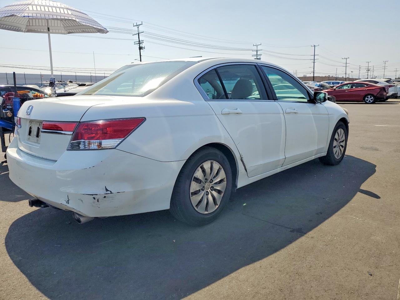 2011 Honda Accord Lx White vin: 1HGCP2F32BA112366