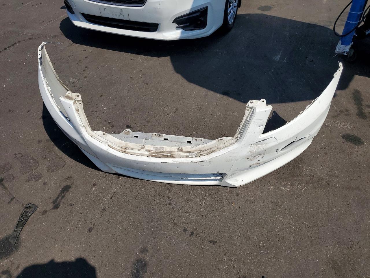 2011 Honda Accord Lx White vin: 1HGCP2F32BA112366