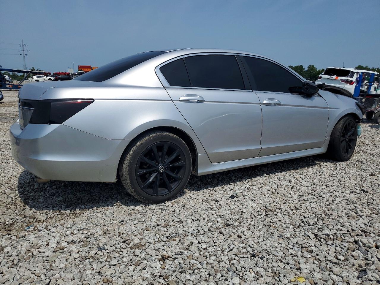 2011 Honda Accord Lx Silver vin: 1HGCP2F32BA142645