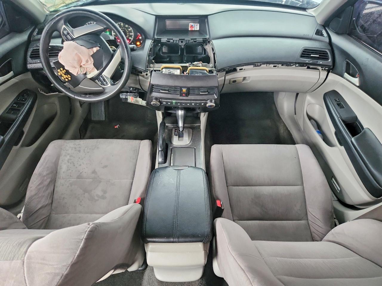2011 Honda Accord Lx Silver vin: 1HGCP2F32BA142645