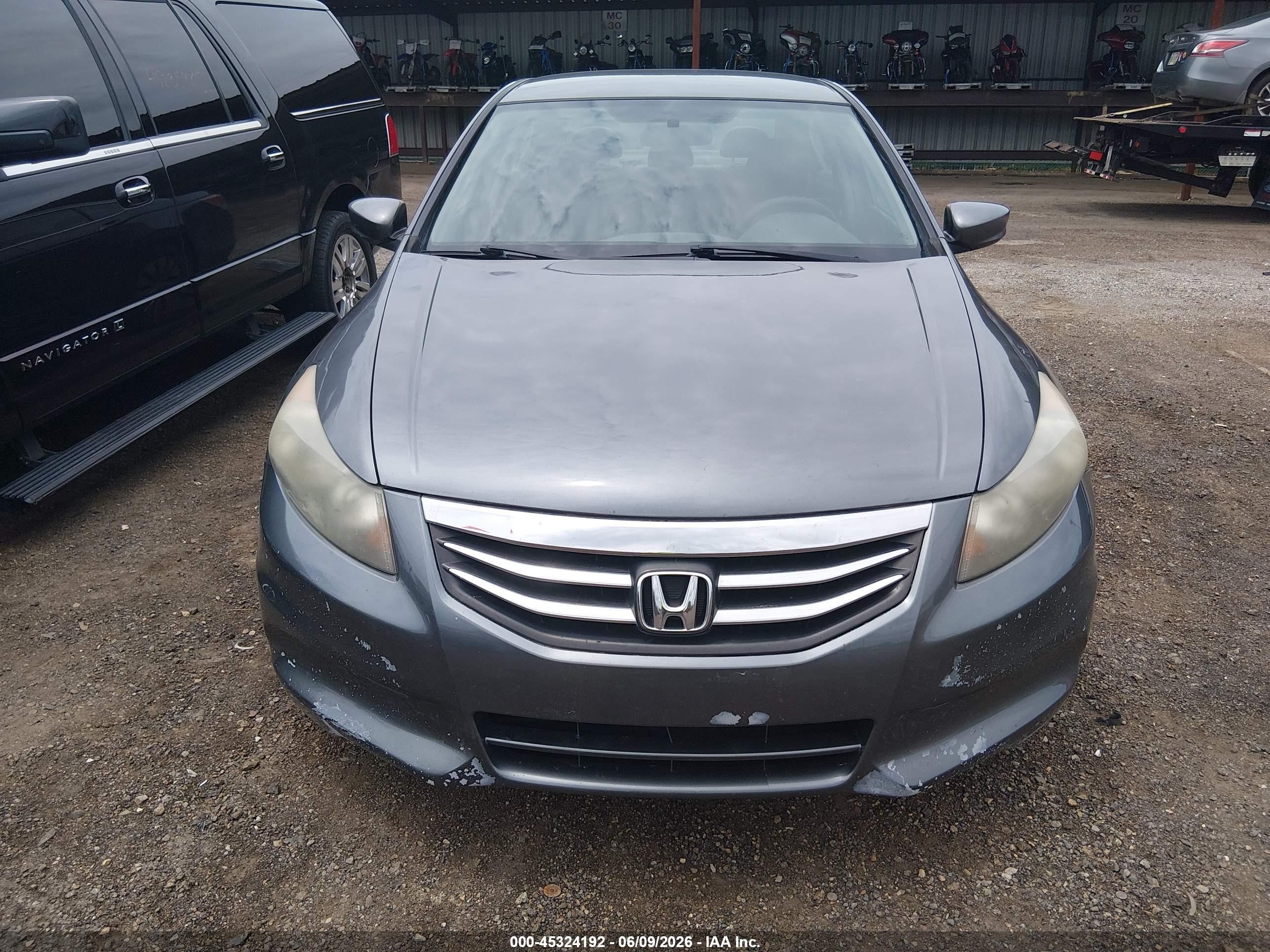 2011 Honda Accord 2.4 Lx Gray vin: 1HGCP2F32BA143942