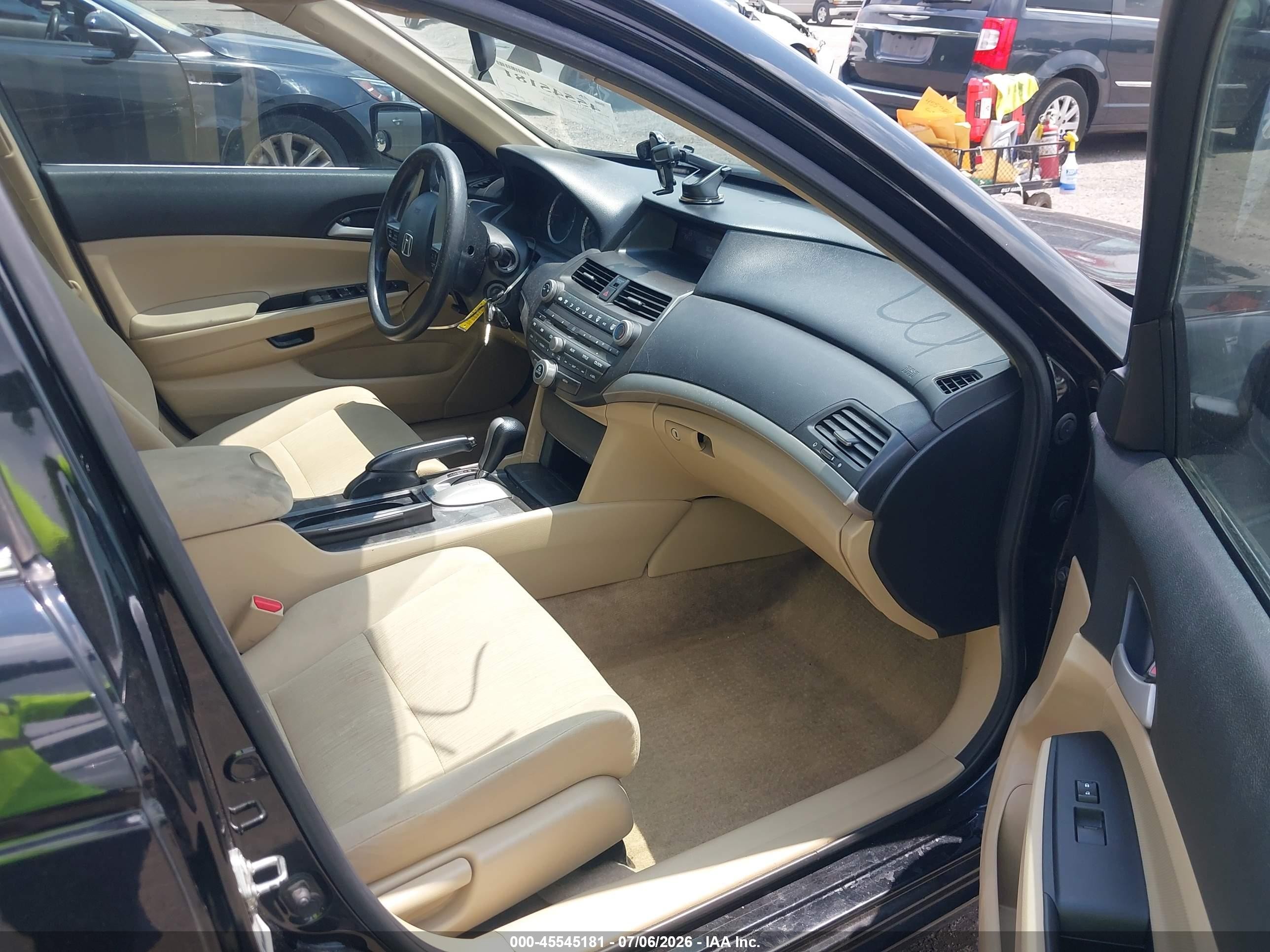 2012 Honda Accord 2.4 Lx Черный vin: 1HGCP2F32CA040702
