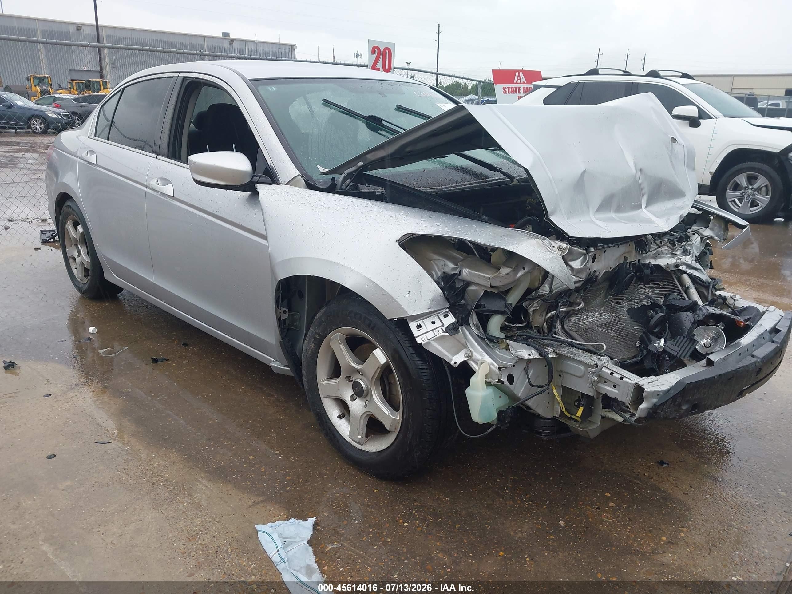 2012 Honda Accord Sdn Lx Silver vin: 1HGCP2F32CA045592