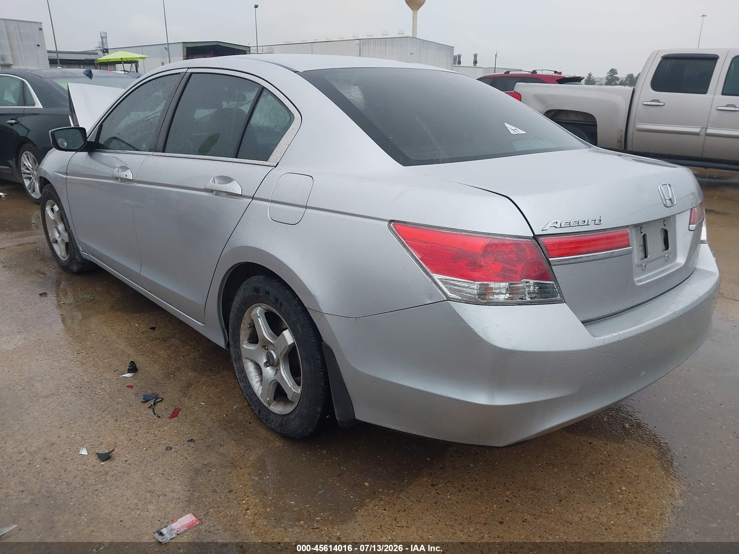 2012 Honda Accord Sdn Lx Silver vin: 1HGCP2F32CA045592