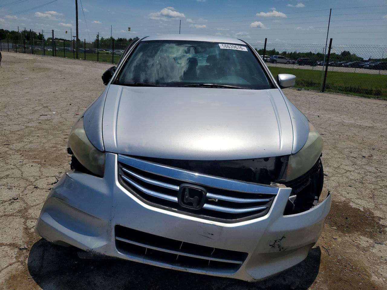 2012 Honda Accord Lx Серебряный vin: 1HGCP2F32CA068354