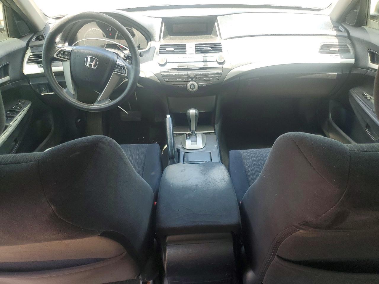 2012 Honda Accord Lx Silver vin: 1HGCP2F32CA071710