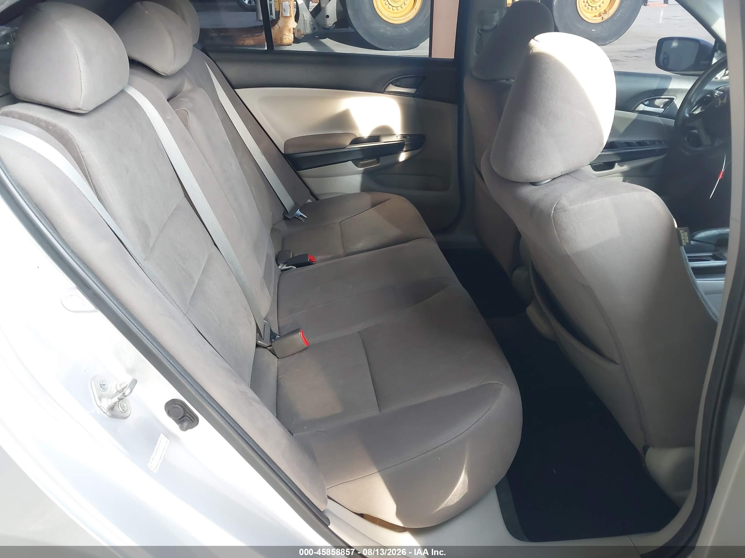 2012 Honda Accord Sdn Lx Silver vin: 1HGCP2F32CA074249