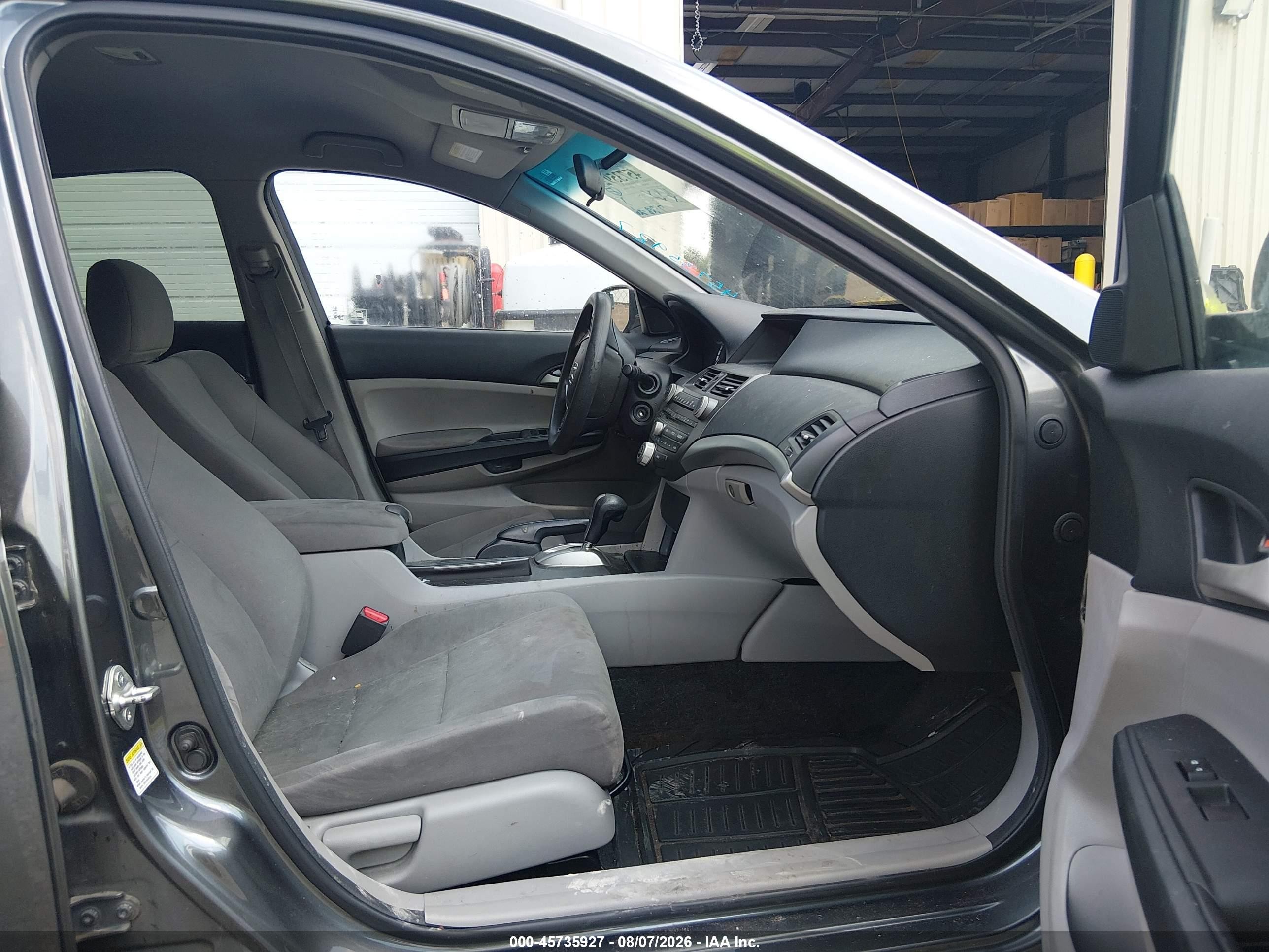 2012 Honda Accord Sdn Lx Silver vin: 1HGCP2F32CA144851