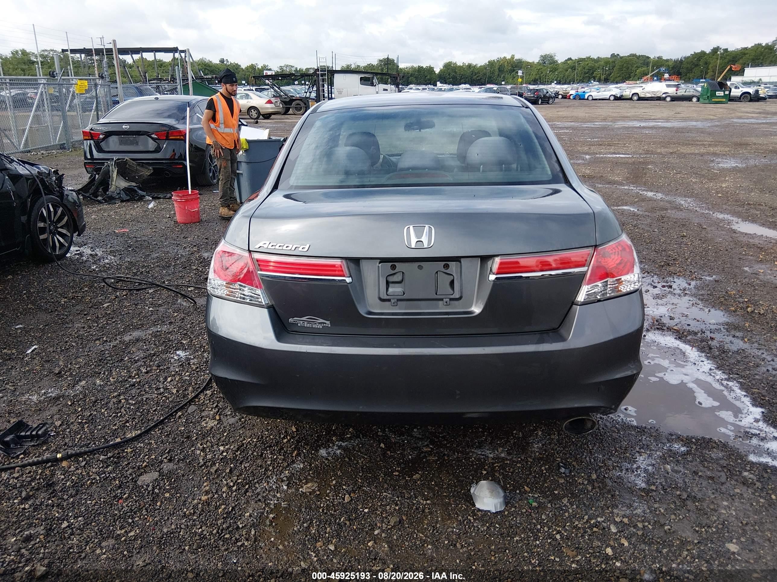 2012 Honda Accord Sdn Lx Gray vin: 1HGCP2F32CA150049