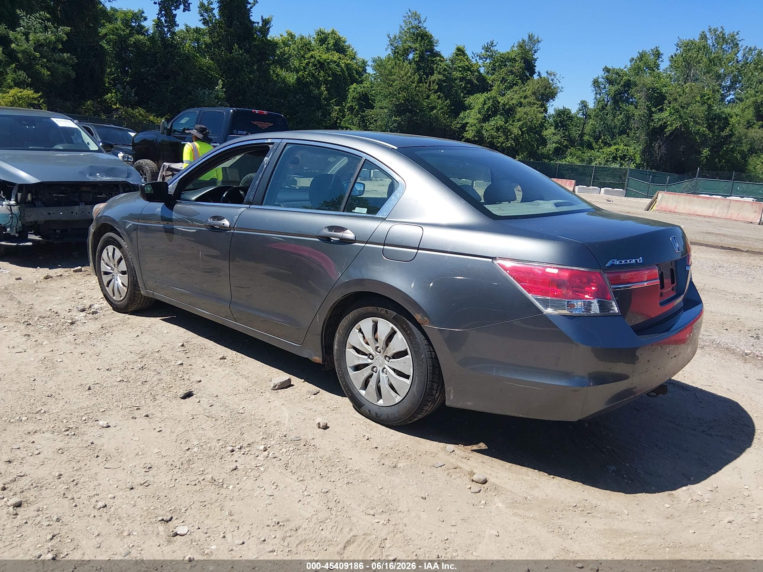 2012 Honda Accord 2.4 Lx Gray vin: 1HGCP2F32CA154005