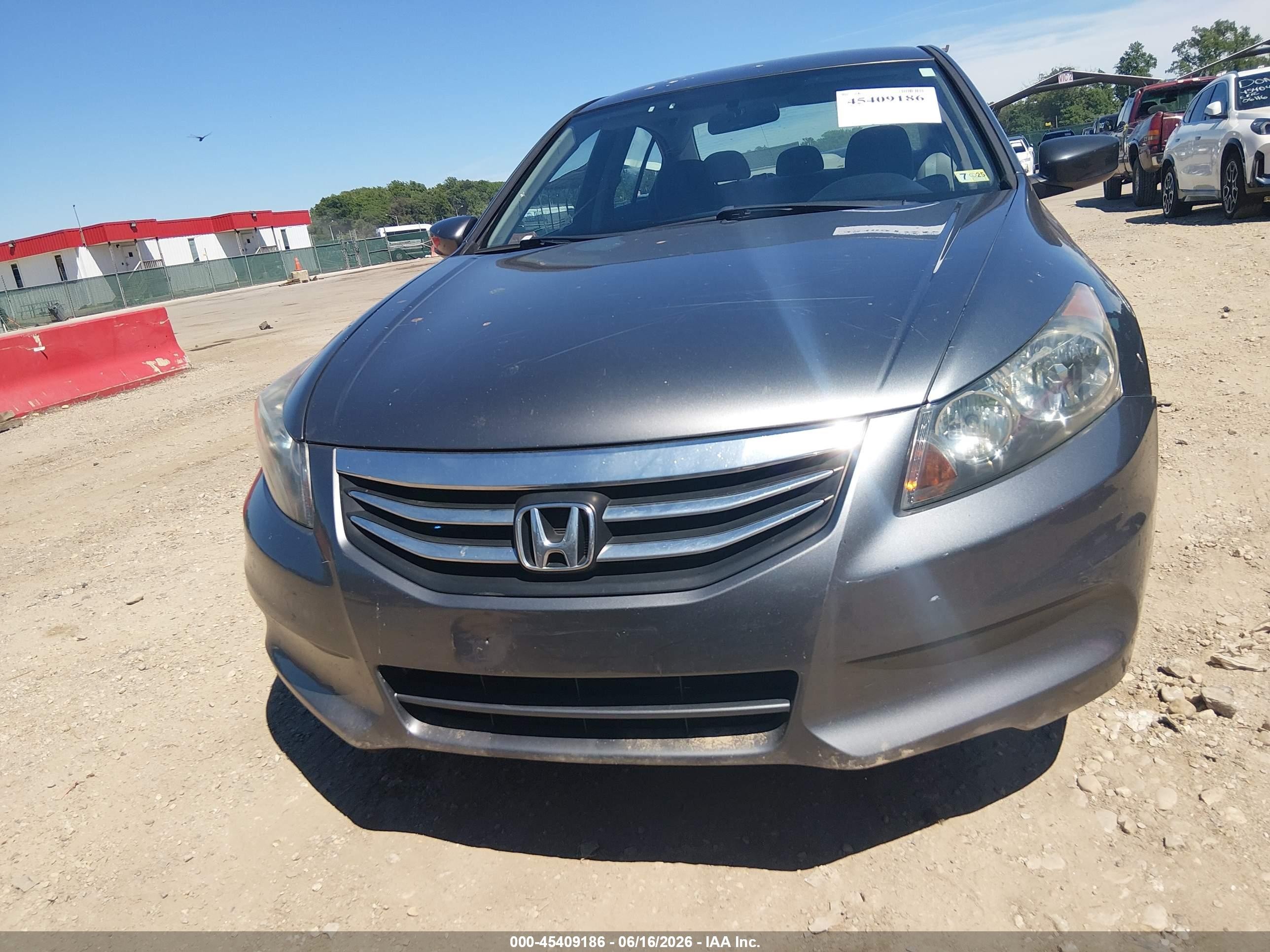 2012 Honda Accord 2.4 Lx Gray vin: 1HGCP2F32CA154005