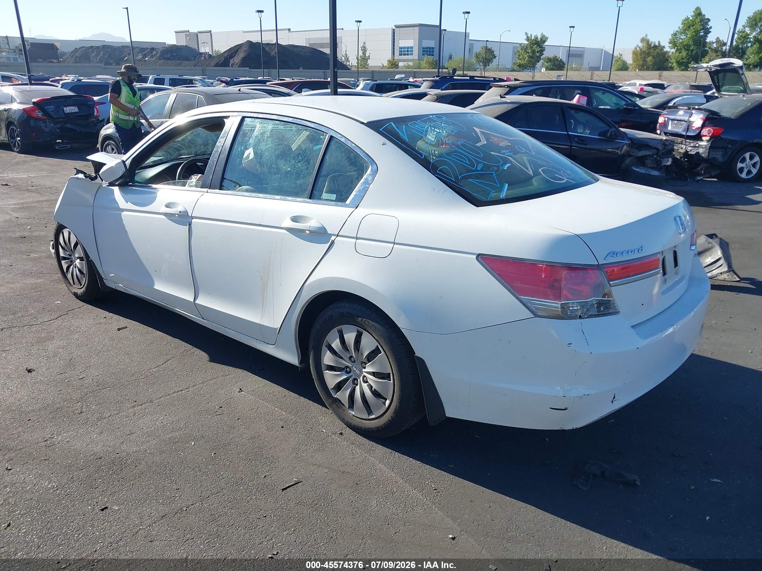 2012 Honda Accord Sdn Lx White vin: 1HGCP2F32CA167644