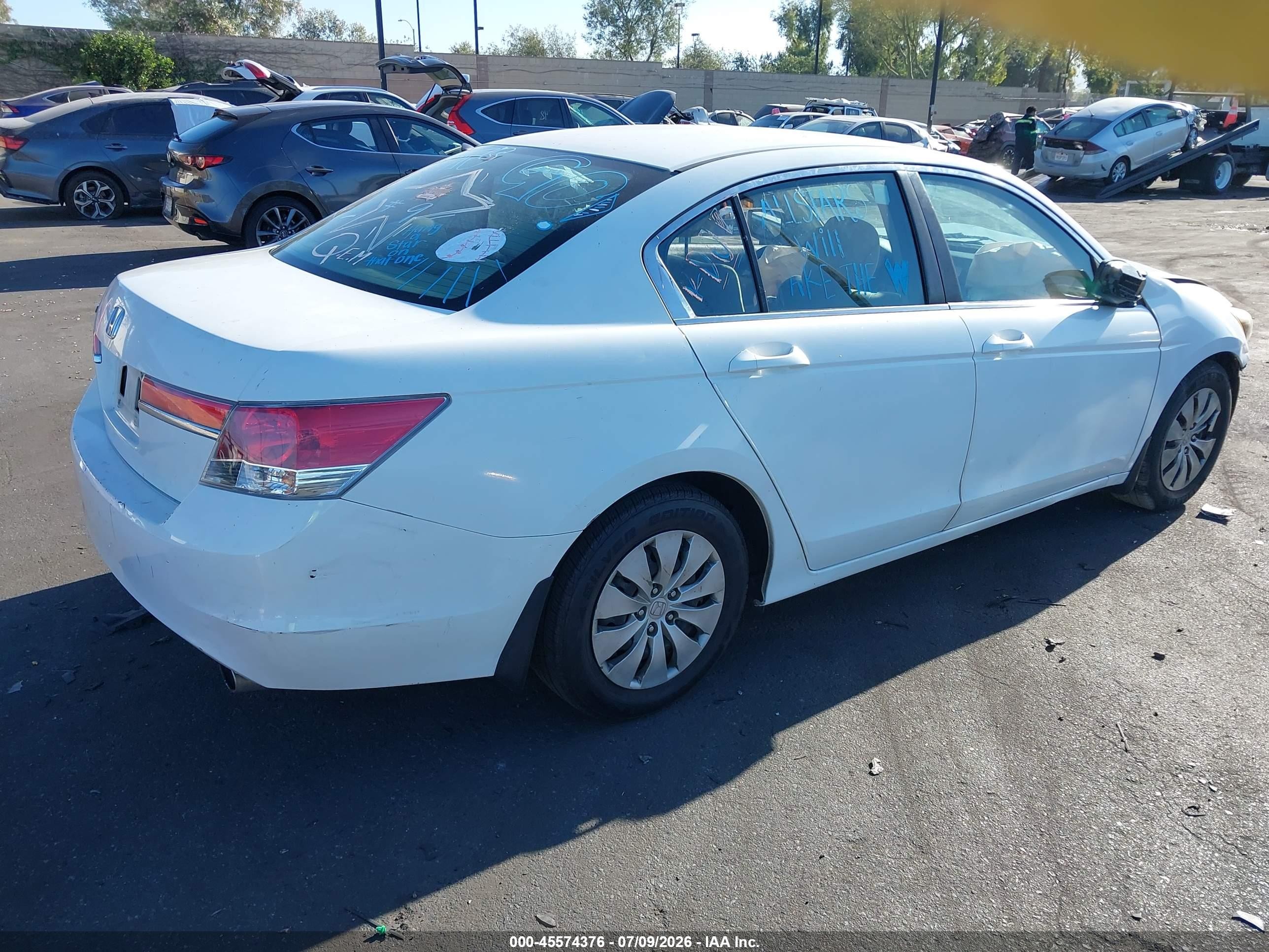 2012 Honda Accord Sdn Lx White vin: 1HGCP2F32CA167644