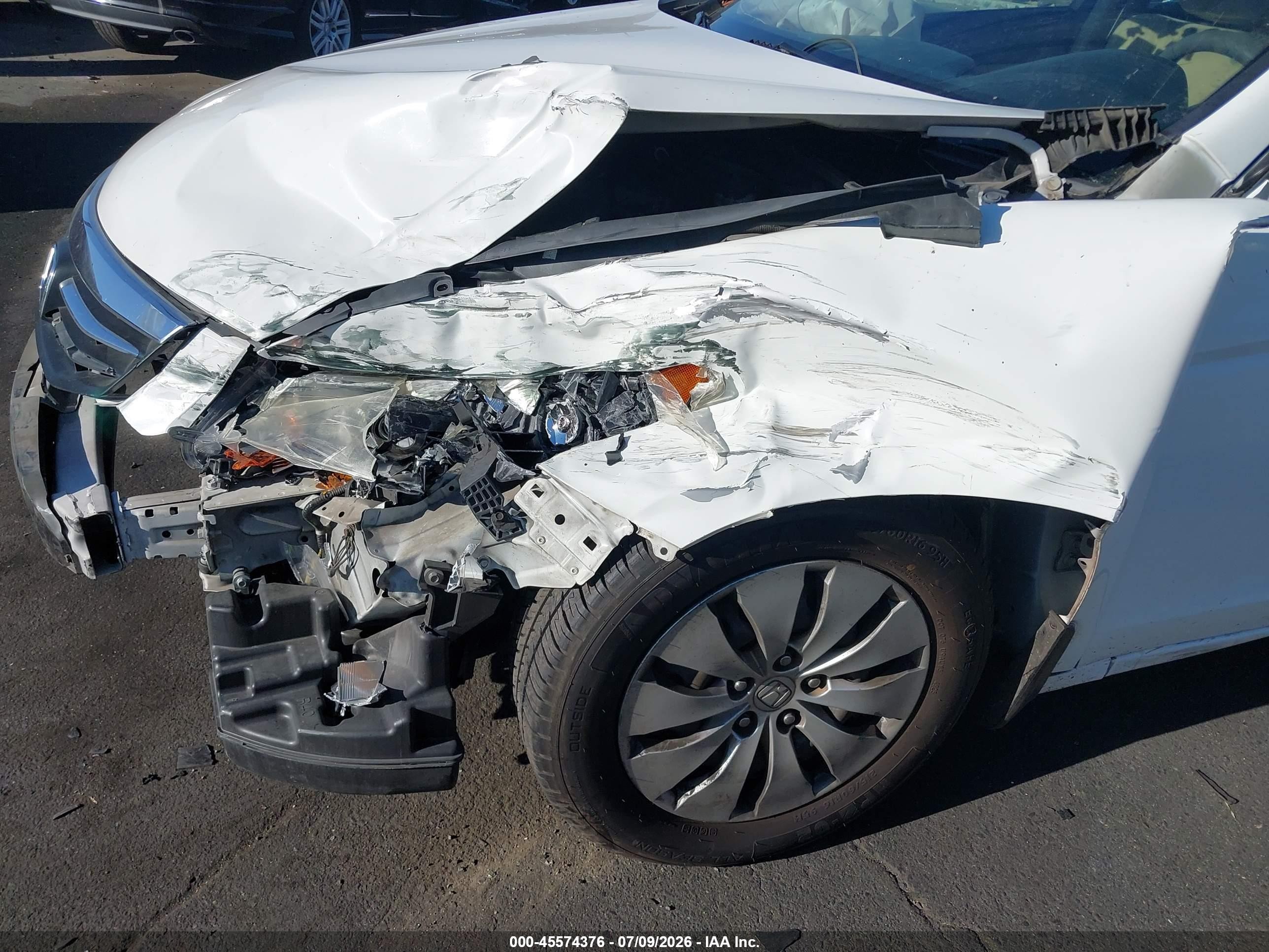 2012 Honda Accord Sdn Lx White vin: 1HGCP2F32CA167644