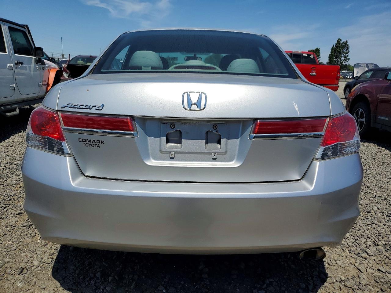 2012 Honda Accord Lx Silver vin: 1HGCP2F32CA214980