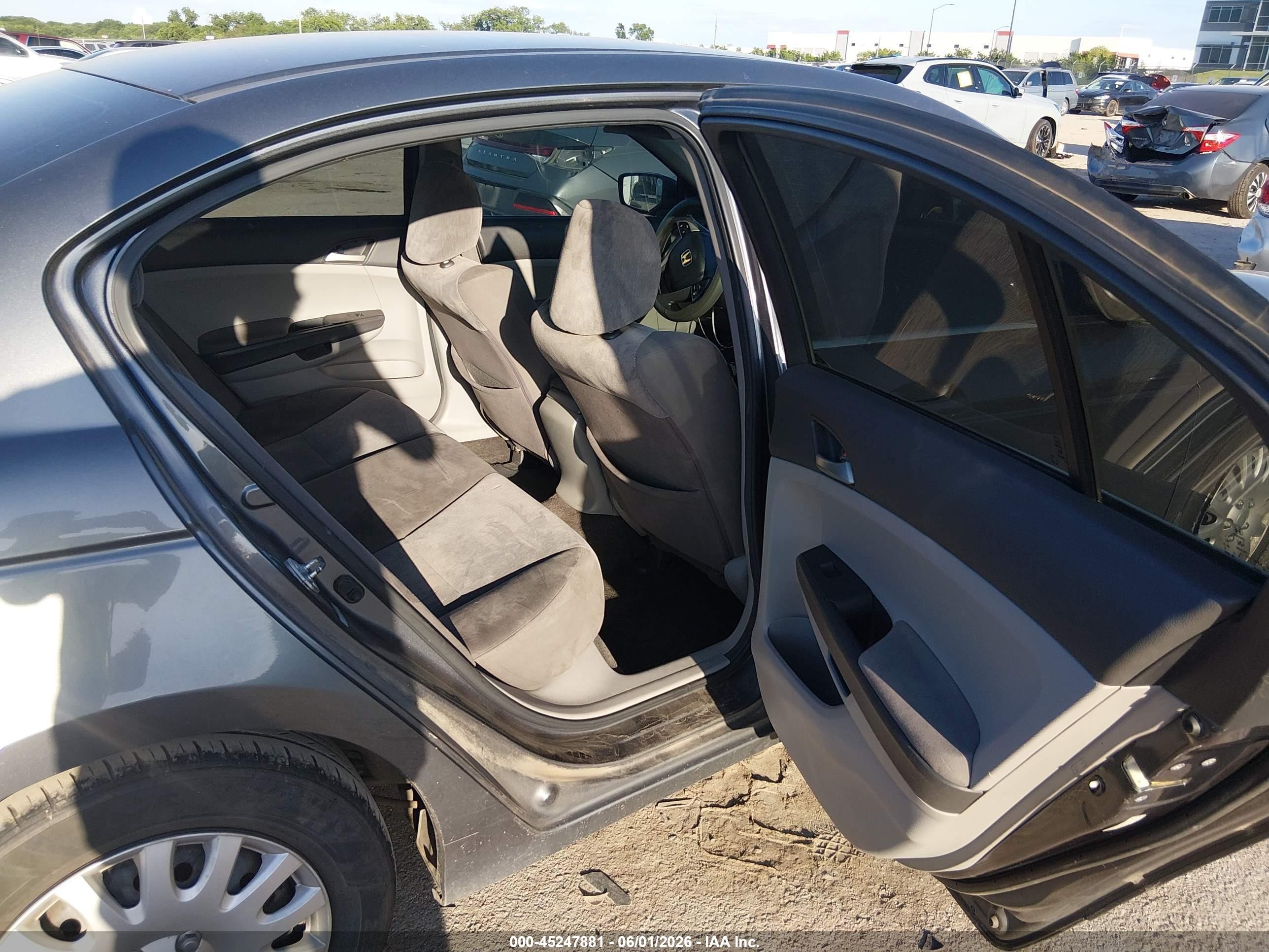 2010 Honda Accord 2.4 Lx Gray vin: 1HGCP2F33AA080980