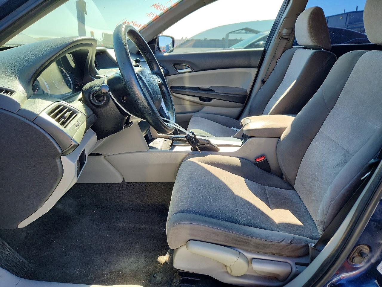 2010 Honda Accord Lx Blue vin: 1HGCP2F33AA106512