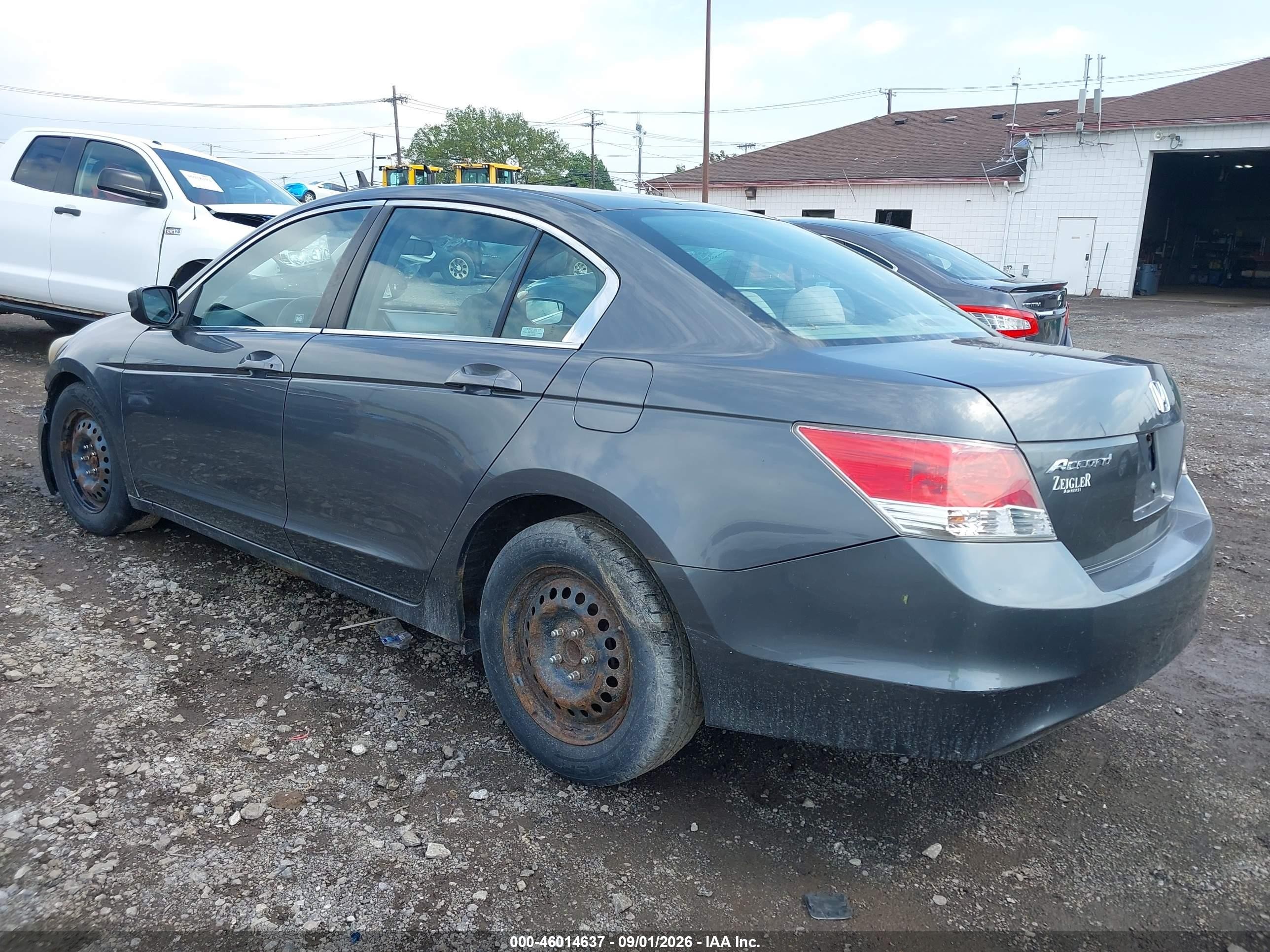 2010 Honda Accord 2.4 Lx Серый vin: 1HGCP2F33AA131829