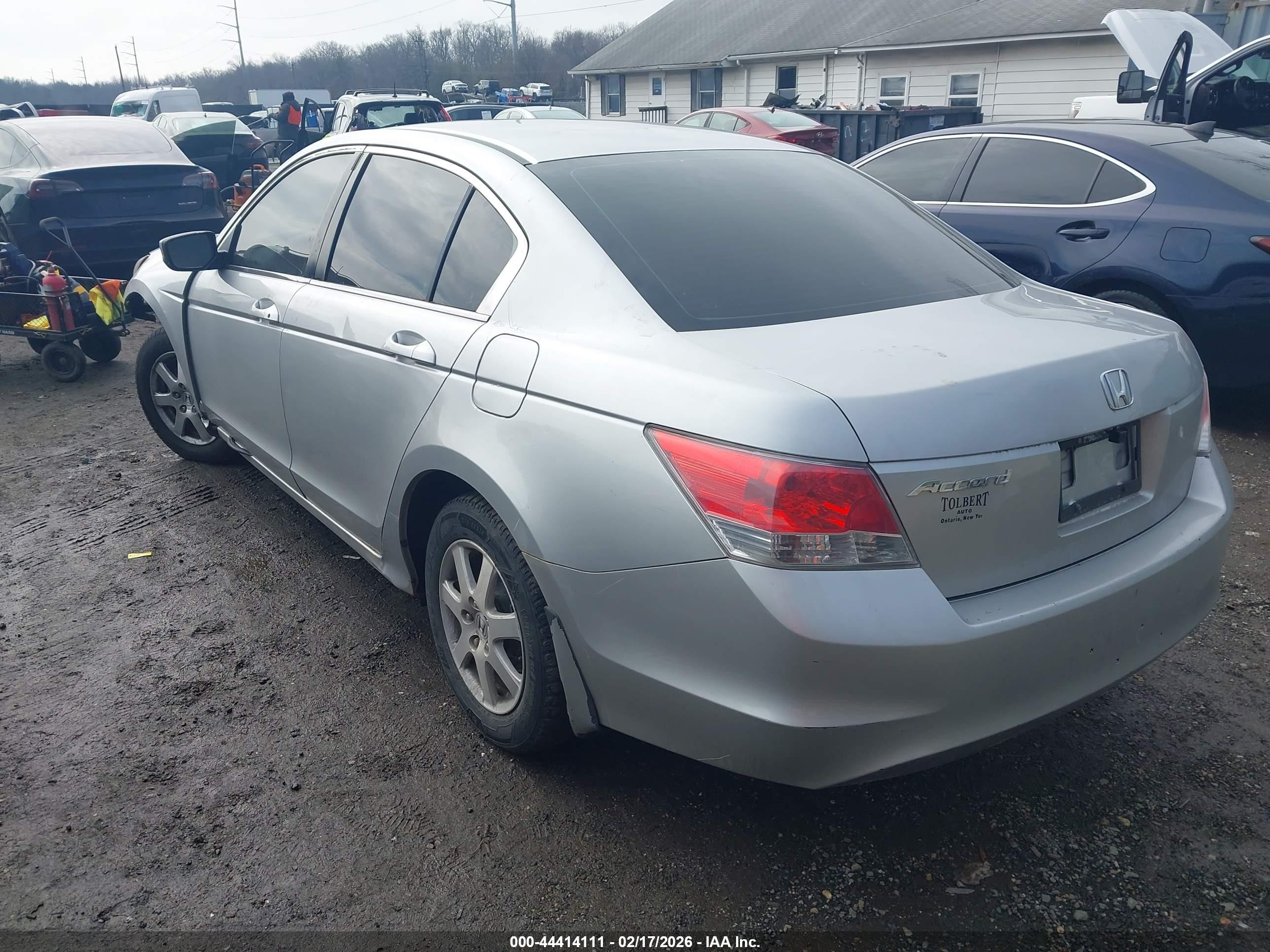 2010 Honda Accord 2.4 Lx Серебряный vin: 1HGCP2F33AA132737