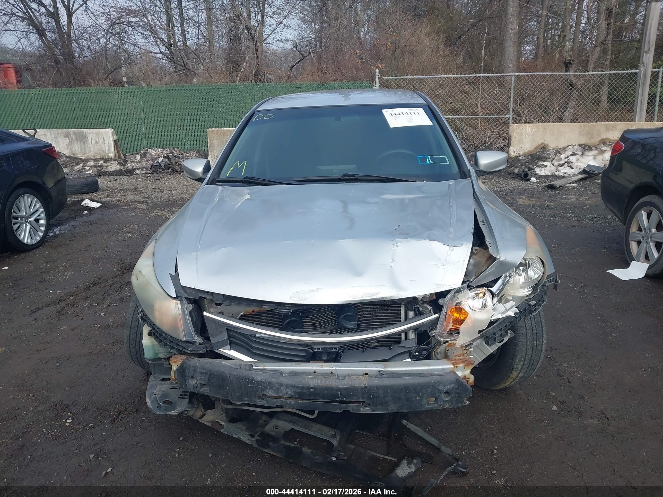 2010 Honda Accord 2.4 Lx Серебряный vin: 1HGCP2F33AA132737